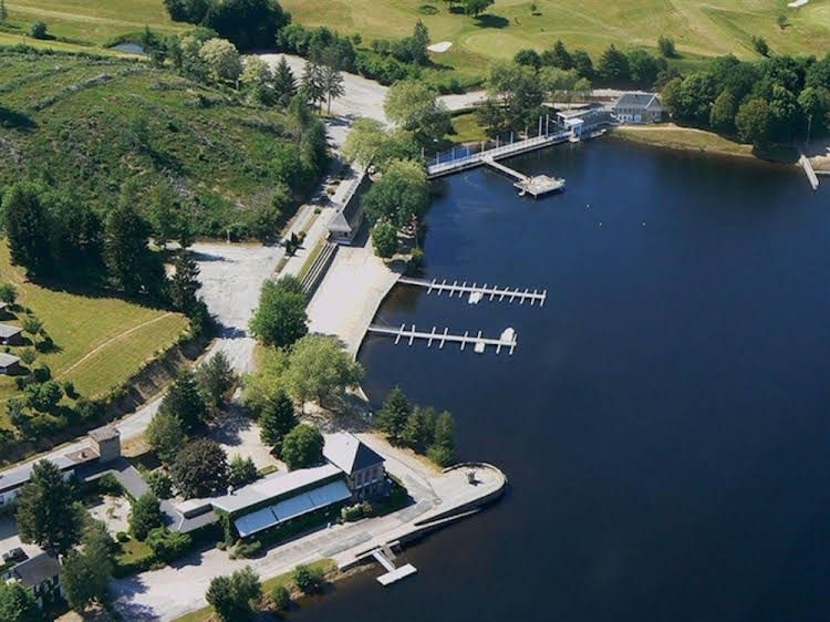 Logis Hotel Du Lac2