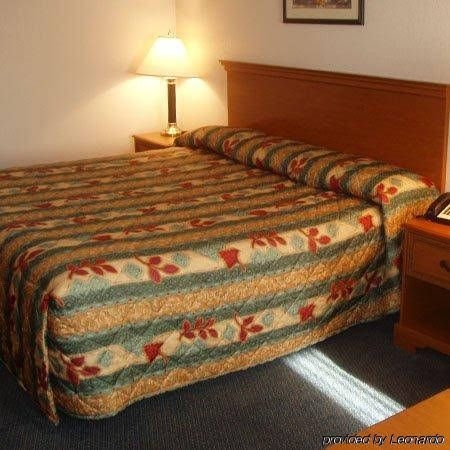 Kozy Inn1