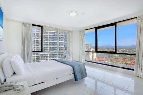 Superior Three-Bedroom Apartment