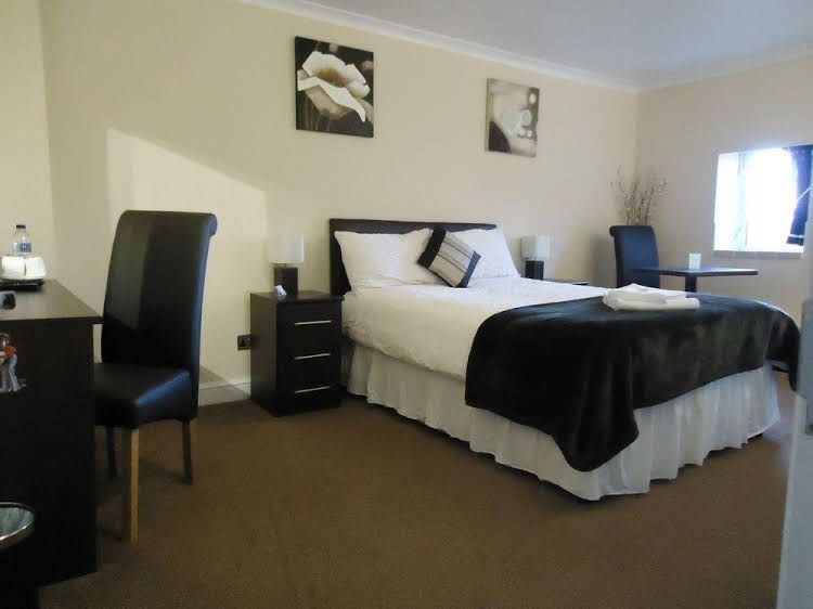 The Silverton Inn2