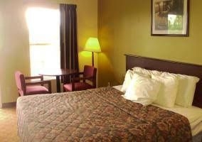 Country Hearth Inn & Suites3