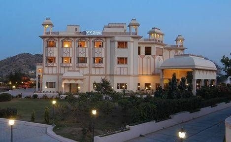 KK Royal Hotel & Convention Centre0
