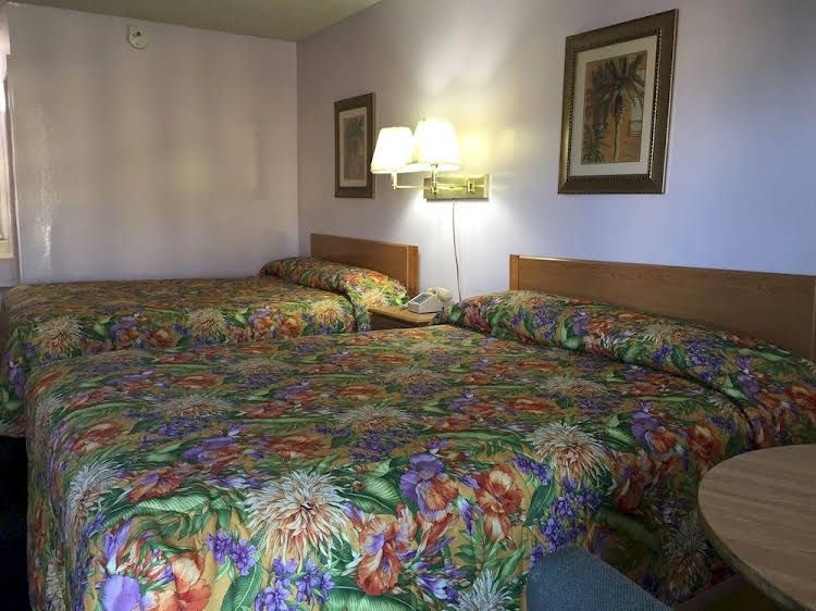 Enterprise Maingate Motel1