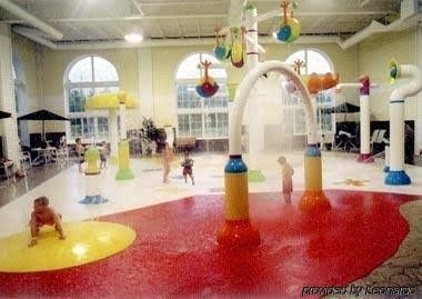 Fairview Beachfront Inn & Waterpark2