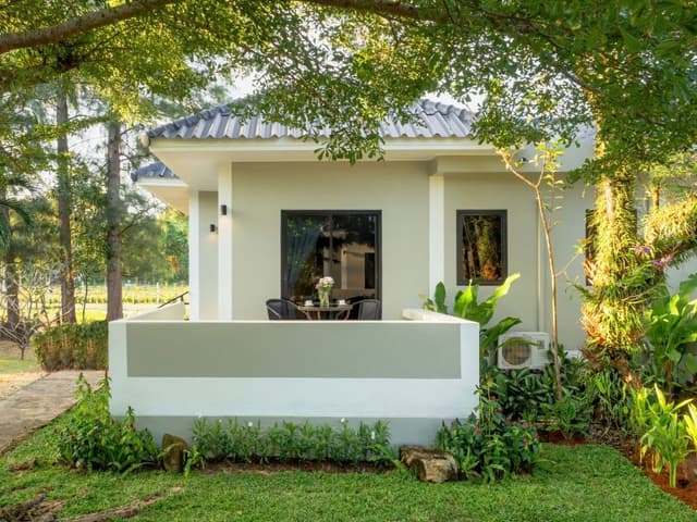 One-Bedroom Villa