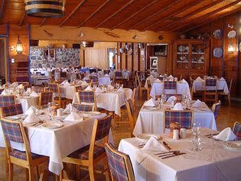 Hotel La Roche Pleureuse0