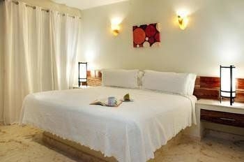 Maya Villa Condo Hotel and Beachclub1