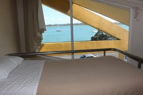 One-Bedroom Suite with Loft and Sea View - Upper Floor