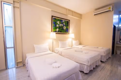 Triple Room