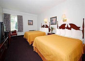 Latham Inn1