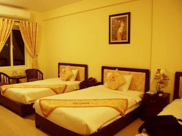 Crown Hotel Crown Hotel