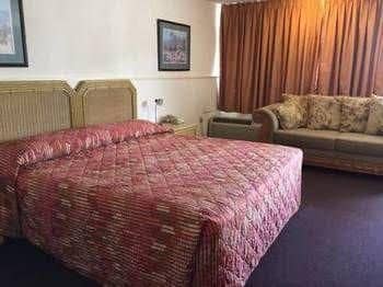 Stay Plus Inn Stay Plus Inn