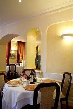 Logis Hotel Galland Logis Hotel Galland