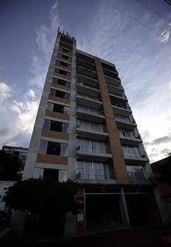 Travelers Orange Suites0