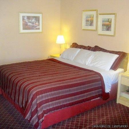 Muir Lodge Motel2