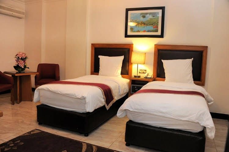 Raed Hotel0
