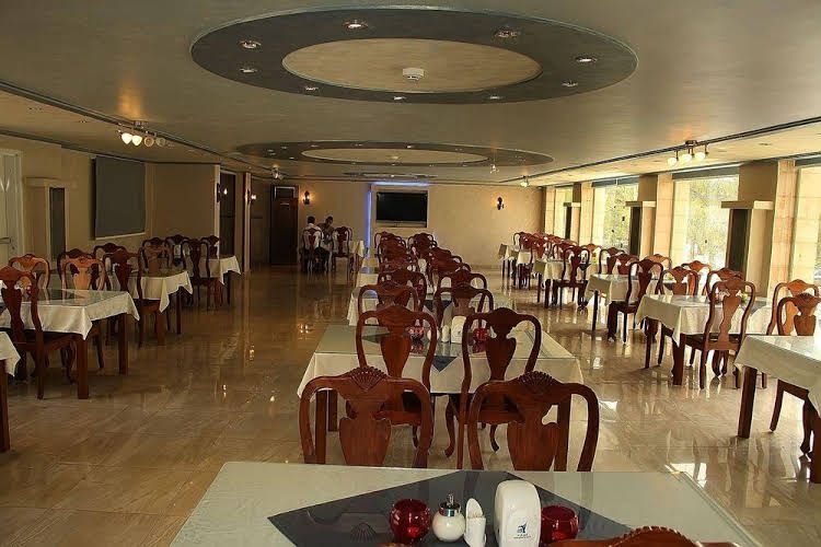 Raed Hotel4