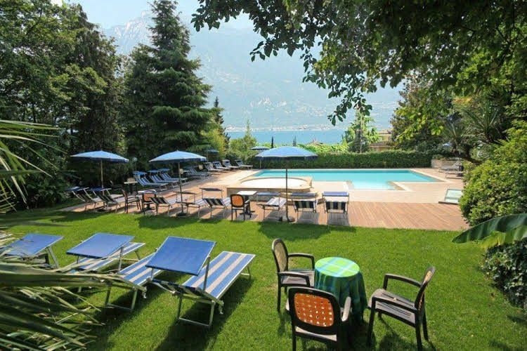Hotel Limone0