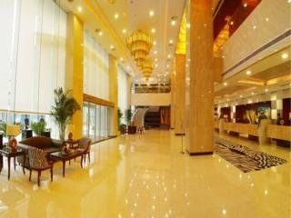 Regal Plaza hotel4