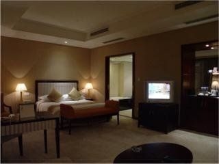 Regal Plaza hotel2