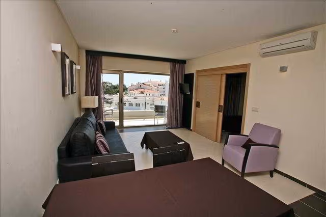 APARTMENT ONE BEDROOM
