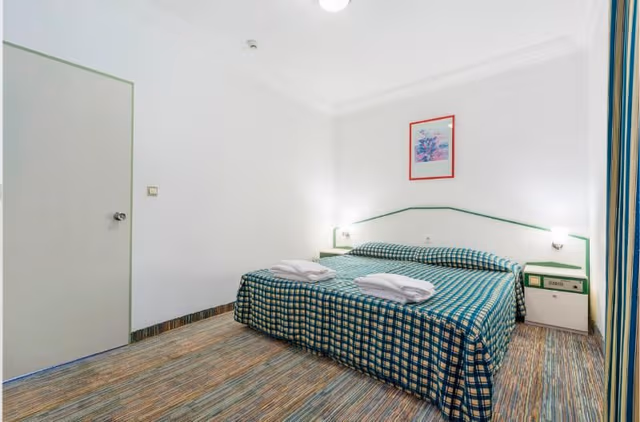 APARTMENT ONE BEDROOM