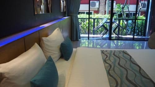 Deluxe Double or Twin Room - No View