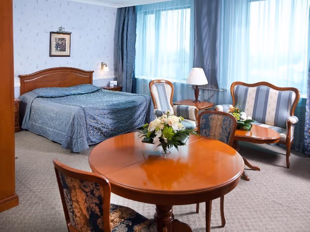 SUITE LUXURY
