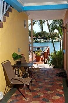 Bay Palms Waterfront Resort - Hotel and Marina1
