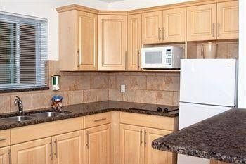 Bay Palms Waterfront Resort - Hotel and Marina0