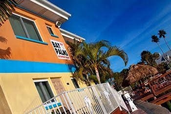 Bay Palms Waterfront Resort - Hotel and Marina3