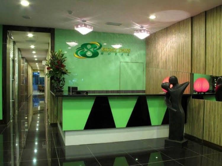 Eight Days Boutique Hotel (Permas Jaya) Eight Days Boutique Hotel (Permas Jaya)