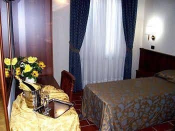 Corte Degli Estensi Corte Degli Estensi