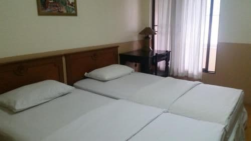 Standard Twin Room only