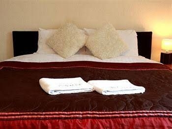 Rohaven B&B4