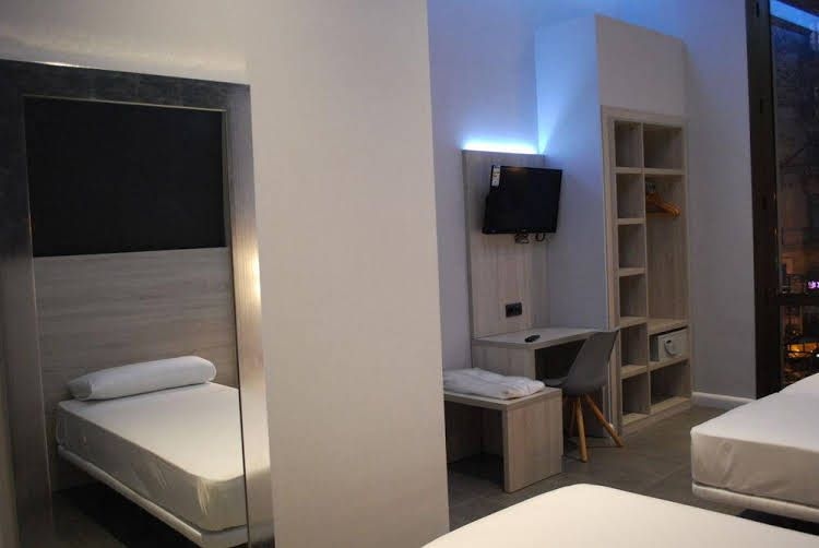 Hostal Goya BCN3