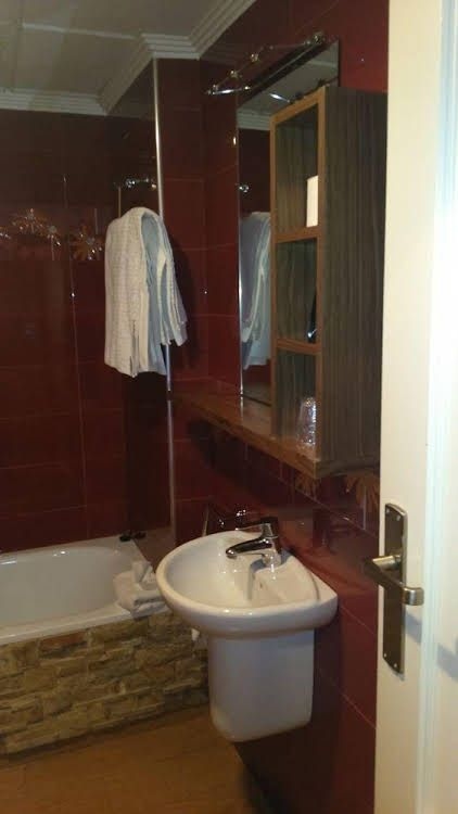 Hotel Ideal0