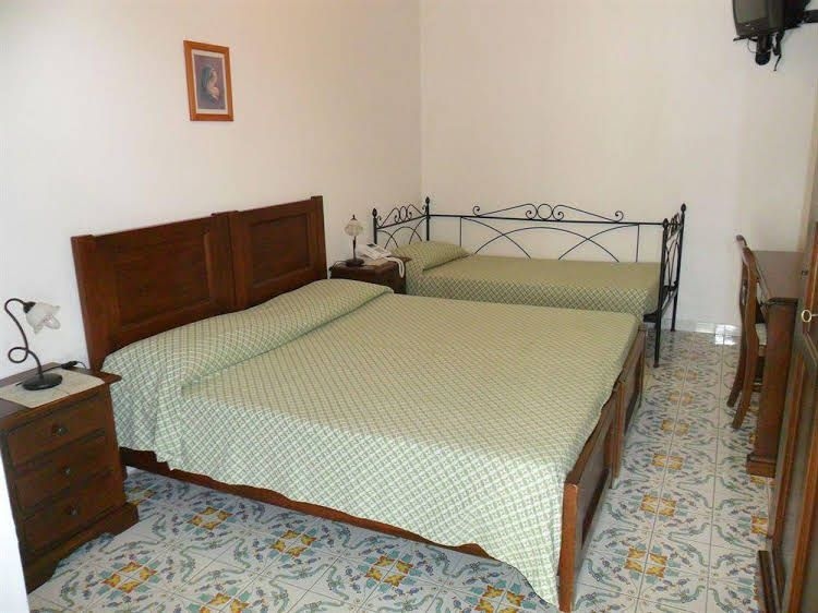 Hotel Villaggio Stromboli3