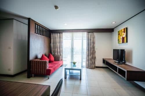 One-Bedroom Suite with Sea View