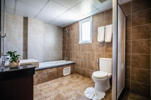 One-Bedroom Suite with Sea View