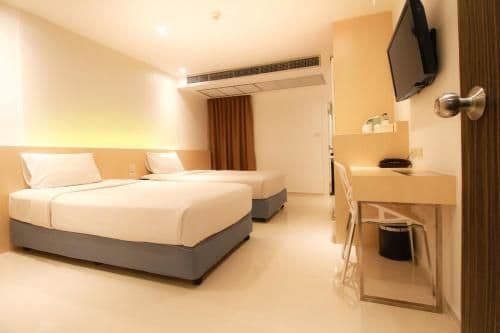 Standard Twin Room