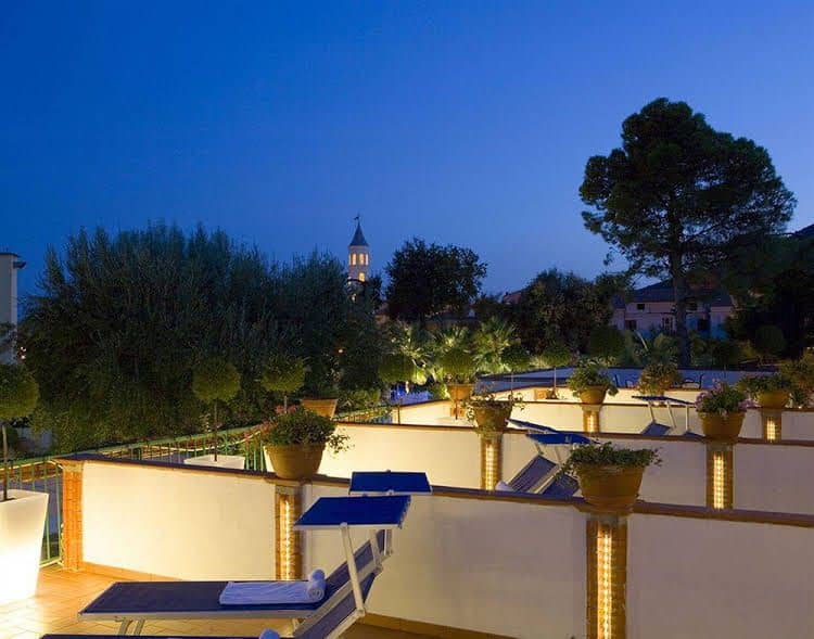 Hotel Ristorante Cavaliere Hotel Ristorante Cavaliere
