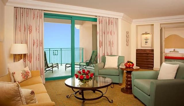 SUITE TWO BEDROOMS WITH TERRACE