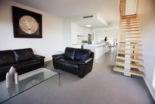 Charlestown Executive Apartments0