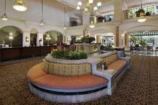 Embassy Suites Santa Ana - Orange County Airport