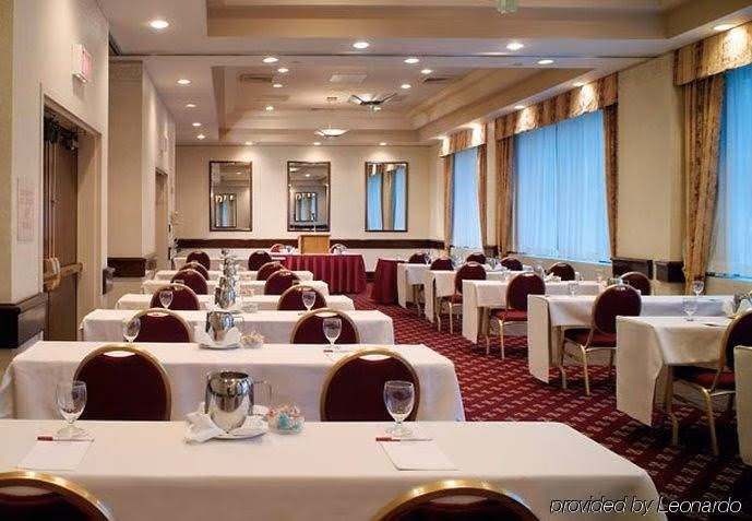 เจคส์ 58 โฮเทลแอนด์คาสิโน (Islandia Marriott Long Island)1