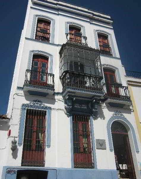 La Casa Noble