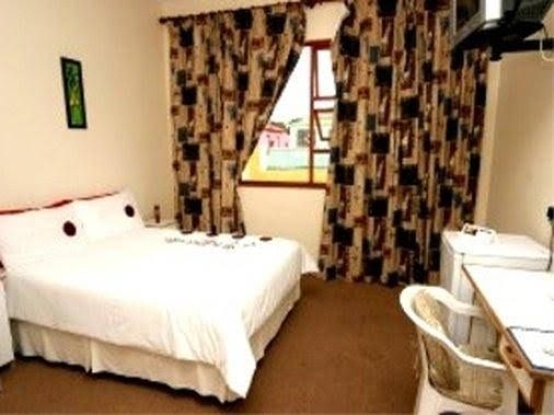 Cozy Nest Guest House East London4