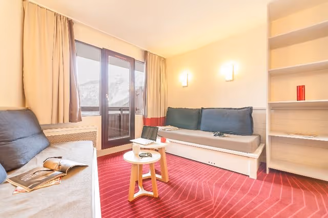 APARTMENT CAPACITY 6