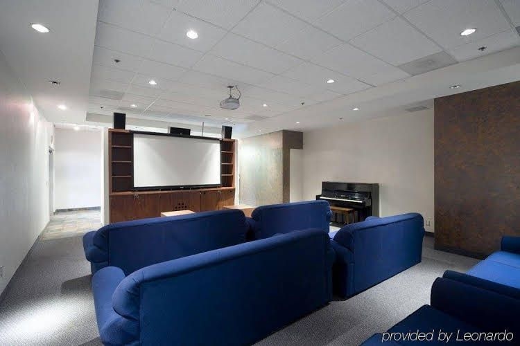 Residence & Conference Centre - Toronto4